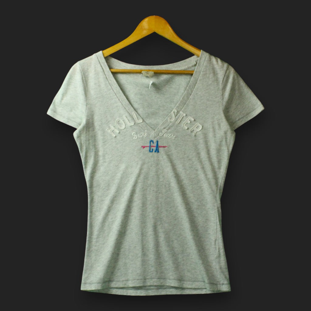 Hollister V Neck T-Shirt