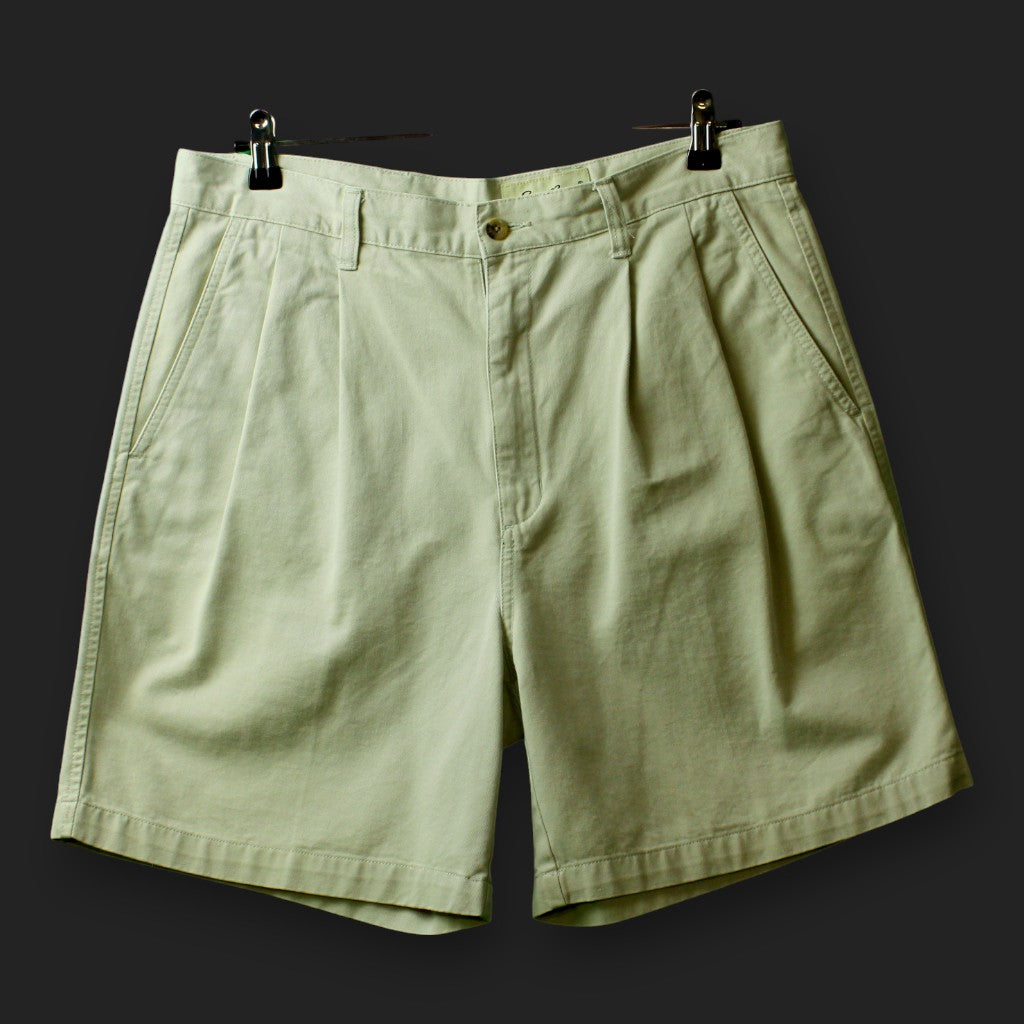 Eddie Bauer Shorts (Size-W34)