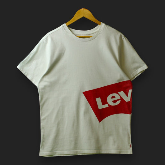 Levi's T-Shirt (Size-M)