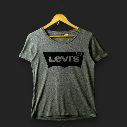 Levi's T-Shirt (Size-XS)