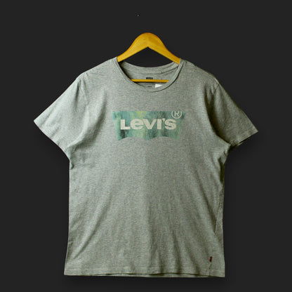 Levi's T-Shirt (Size-M)