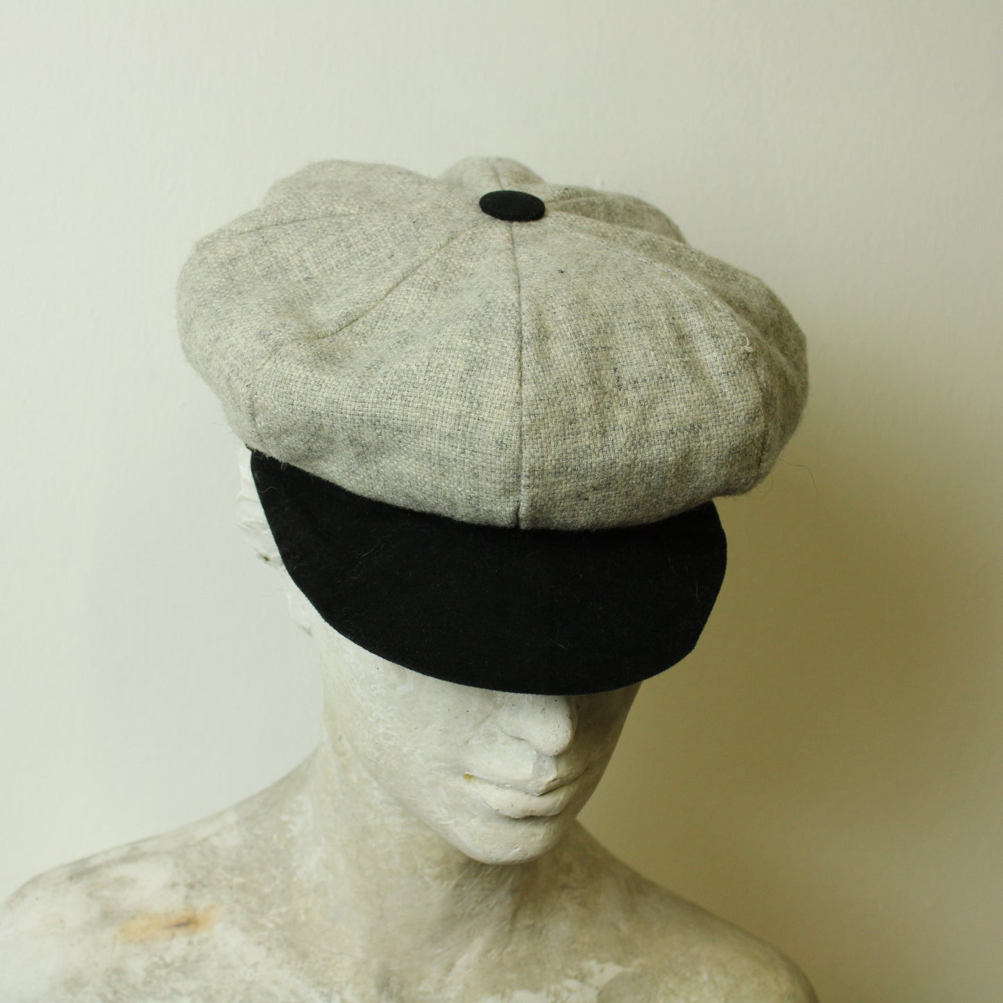 Woman's Beret #S81