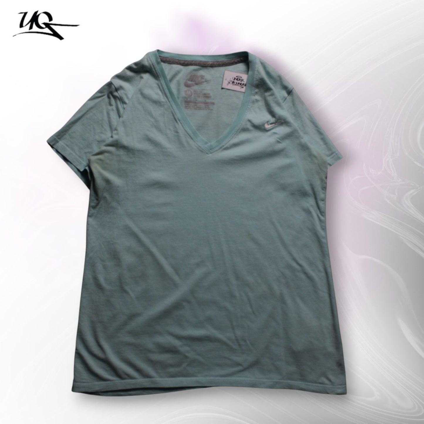 Nike T-Shirt (Women-M)